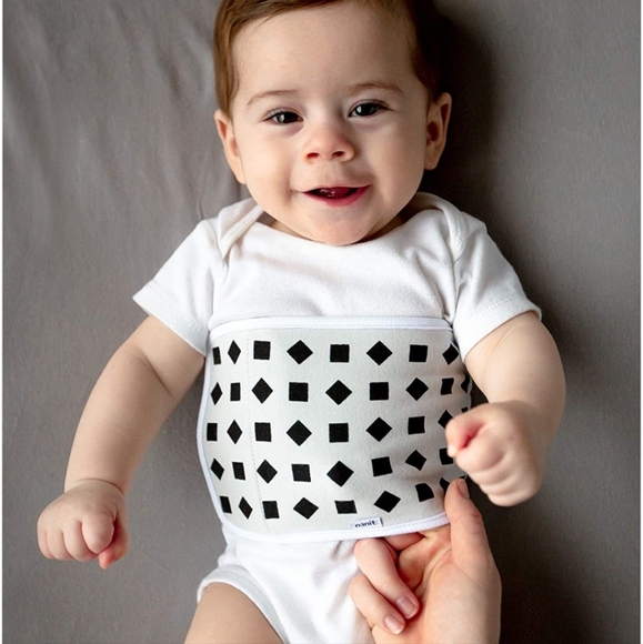 Nanit Breathing Wear Starter Pack – 100% Cotton Swaddle & Breathing Band - Picture 7 of 16